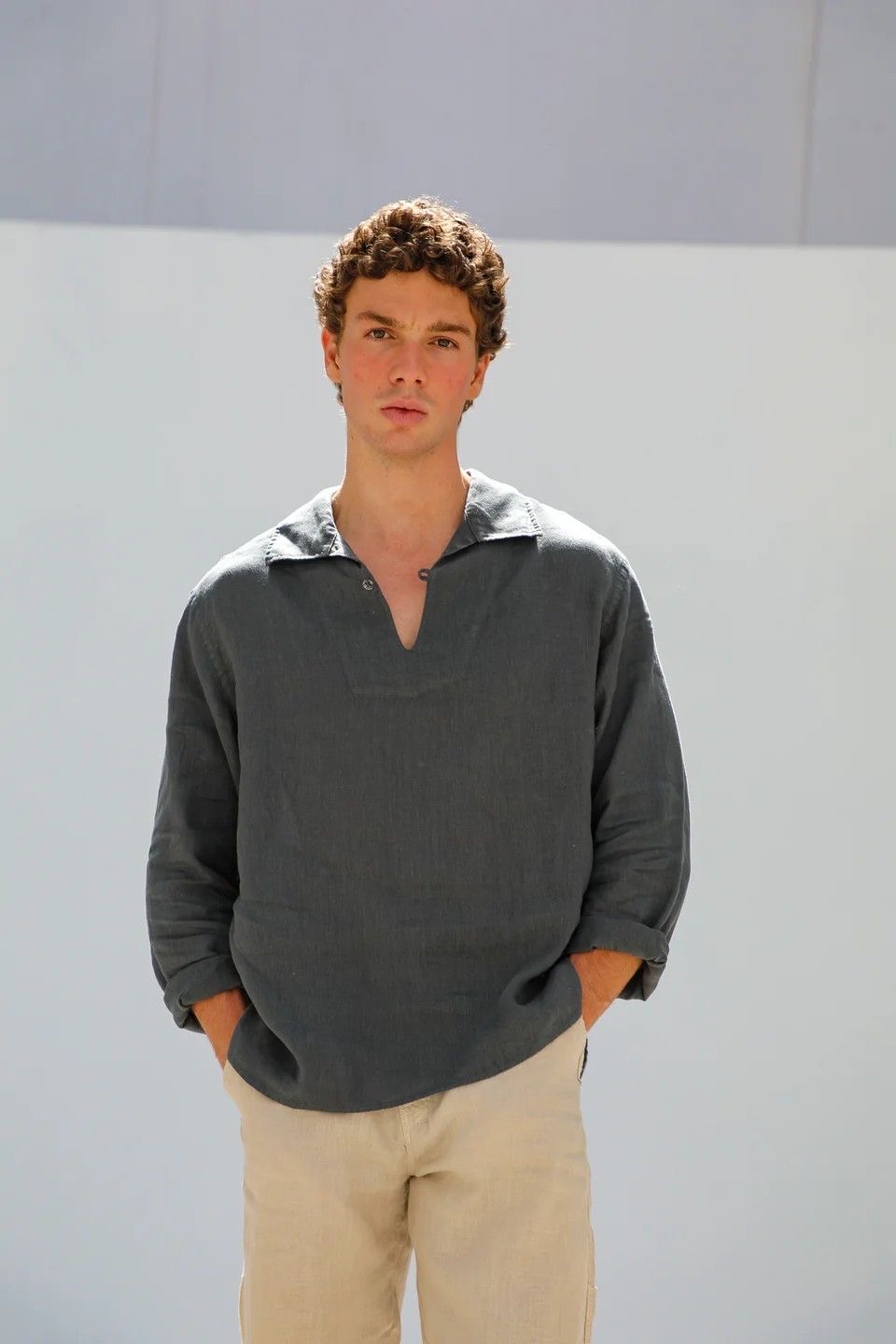 Men Linen Long Sleeve Linen Shirt.